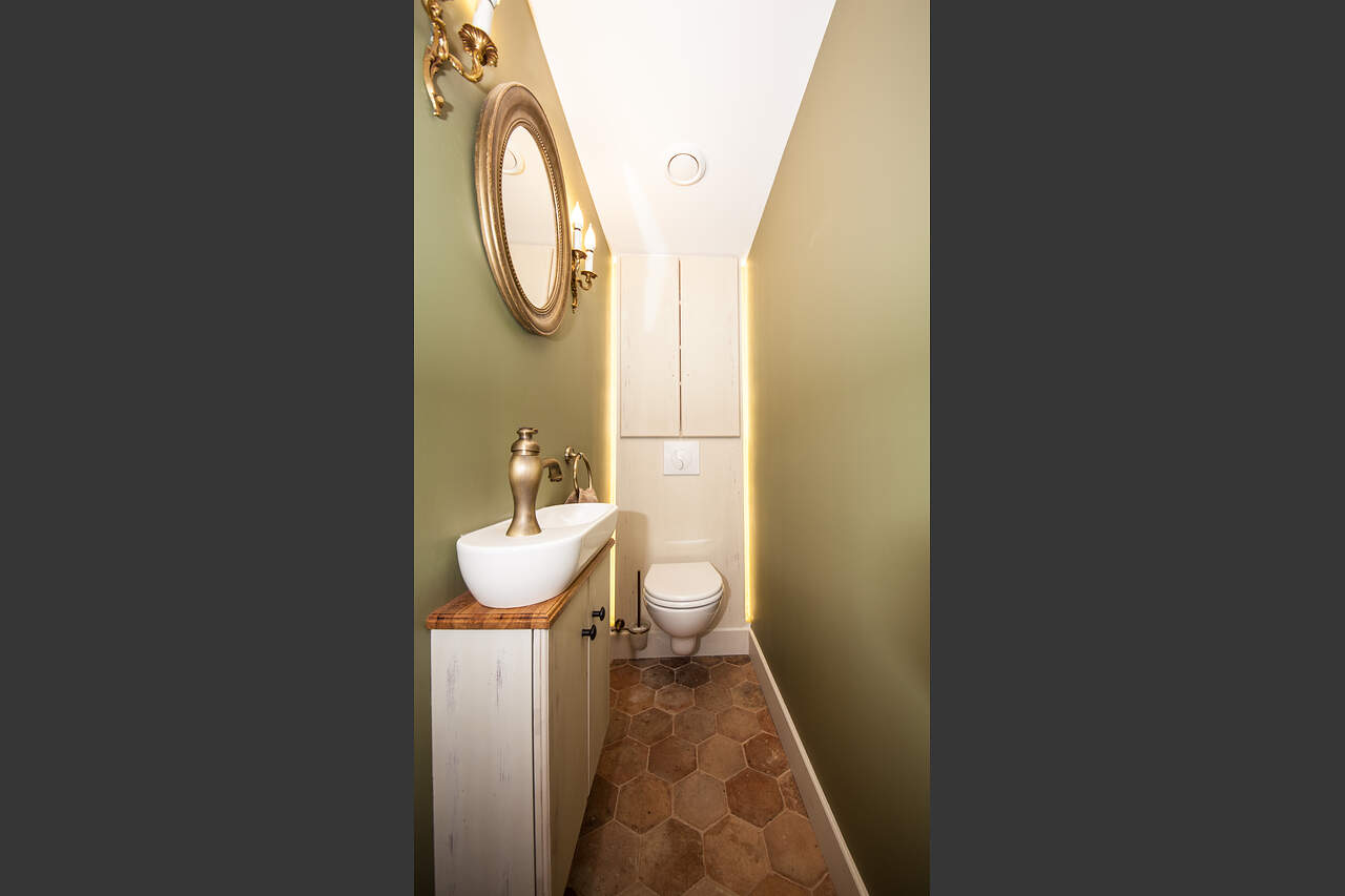 The toilet